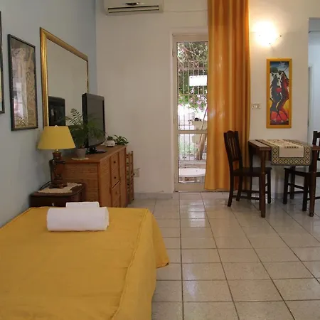 Casa Maniace, Ortigia, Centre * Syracuse